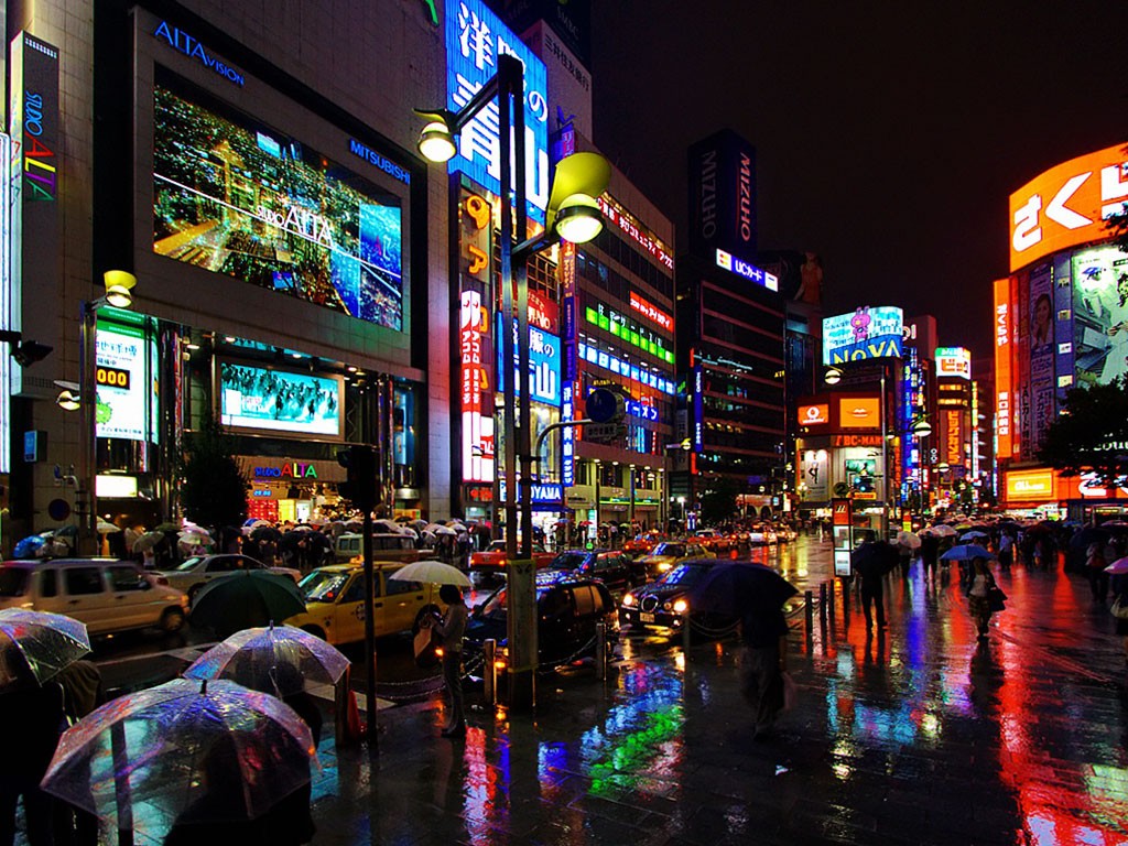 shinjuku_at_night_tokyo_japan